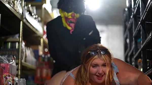 Horny BBW Gets Fucked At The Local 7- Eleven