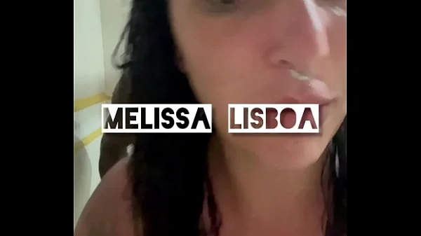 negão roludo me comeu no banho sem camisinha e gozou na minha cara
