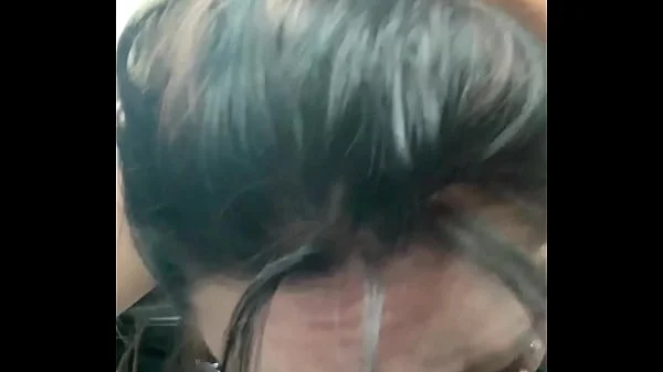 Emo slut swallows black cock in car and begs