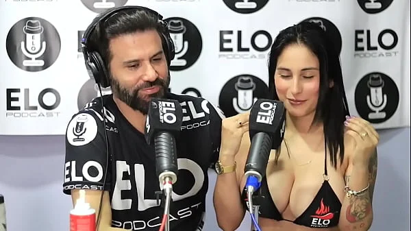 Entrevista con Elo Podcast termina con muchas preguntas picantes que me exitan jenifer play