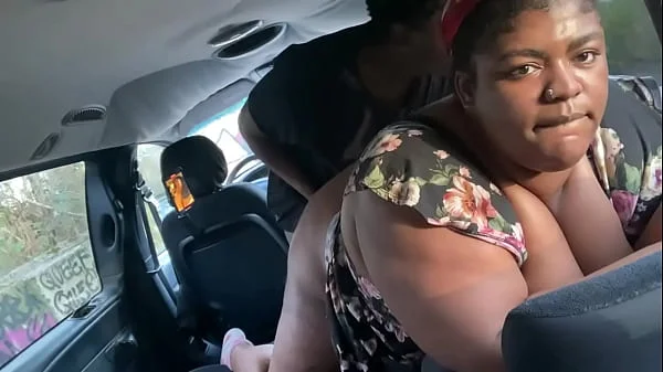 Making my bd cum fast in the car with this wet ass pregnant pussy