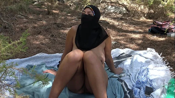 French Muslim Wife Has Extreme Orgasm In Public Park