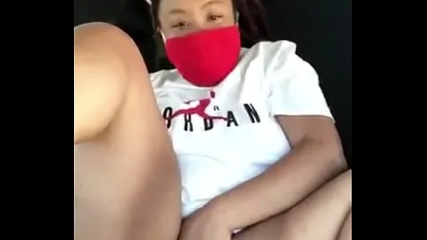 Mzansi girl masturbates in a car