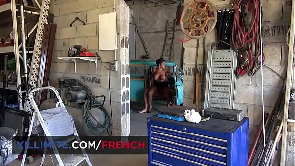 Intense sex in a garage with a busty cougar