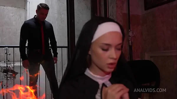 Awakening of a Succubus from the depths of the soul of nun Loren Strawberry! Anal curse NRX134