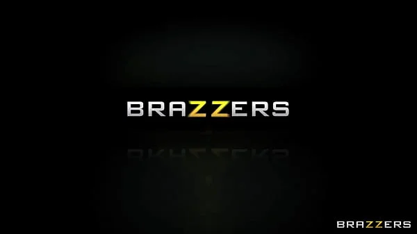 Help, I'm Stuck In My Shirt! / Brazzers  / download full from http://zzfull.com/im