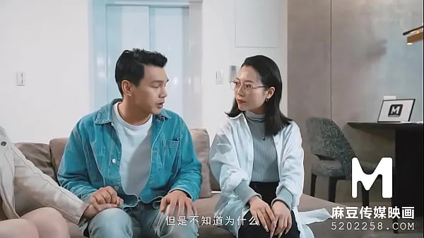 【国产】麻豆传媒作品/MD-0207 情欲咨询师/精彩播放